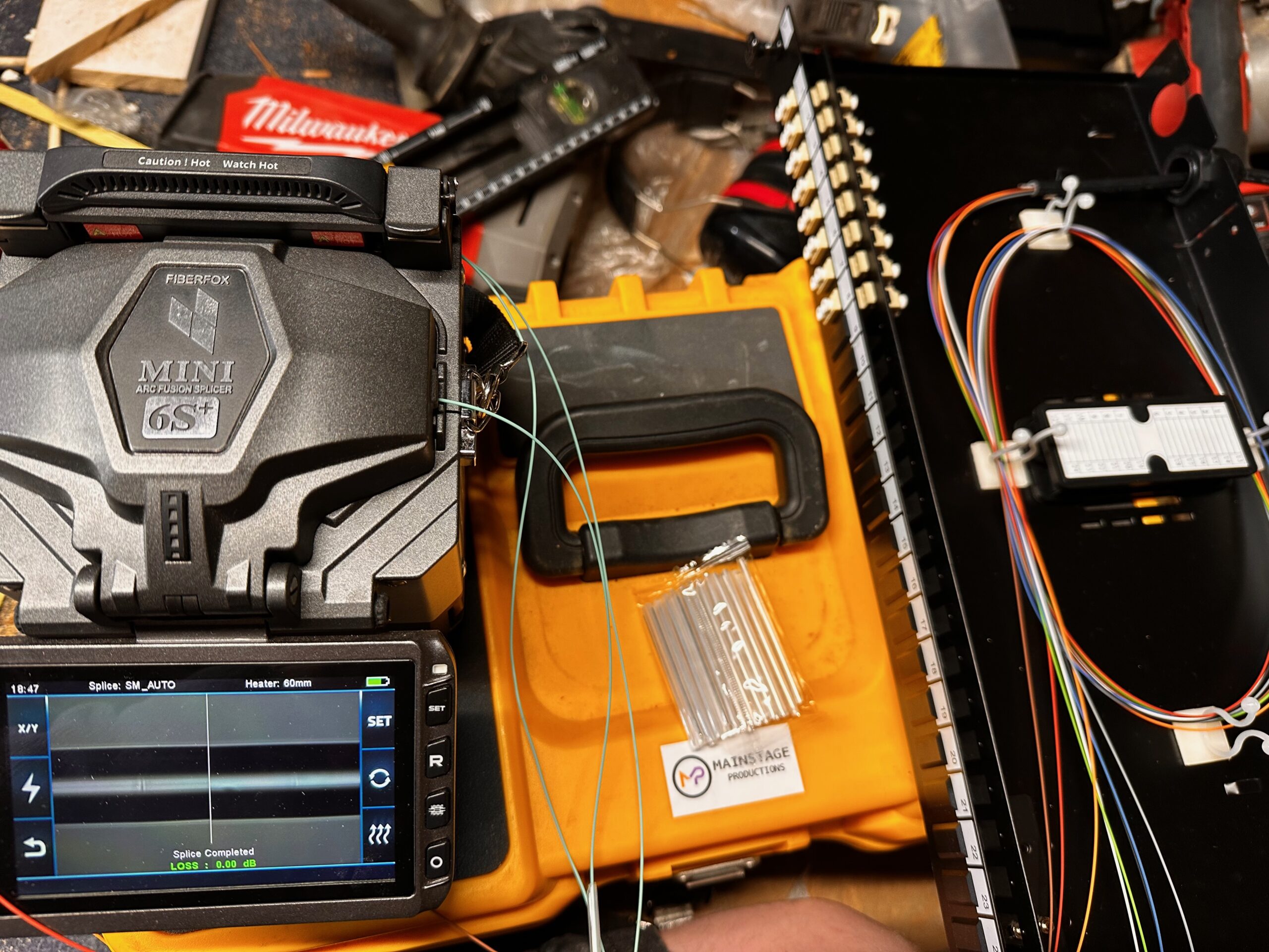Fibre Splicing with slicer and rack frame